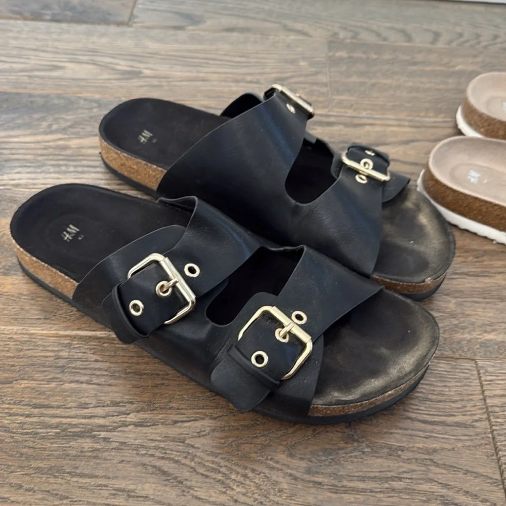 H&M buckle sandals​​​ - Picture 2 of 5